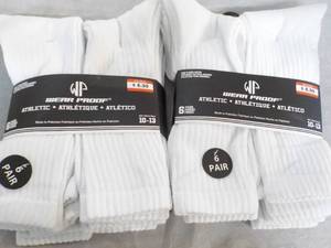 lot 320 image: 12 pair White Wear Proof Athletic S...