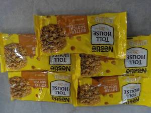 lot 326 image: 5 Bags 11 oz Toll House Butterscotc...
