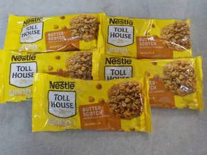 lot 327 image: 5 Bags 11 oz Toll House Butterscotc...