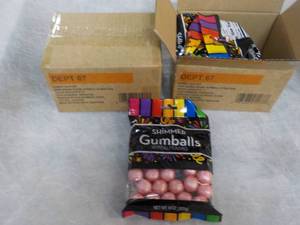 lot 344 image: 8 bags 8 oz Shimmer Bubblegum Flavo...