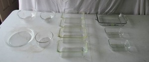 Lot of various Vintage PYREX,  Anchor Hocking and Adoroc France Glass Containers