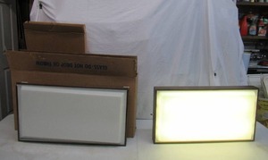 Lot of 2 Fluorescent lights One is new in box