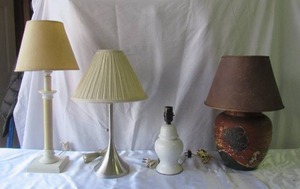 Lot of 4 Table Top Lamps