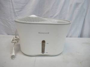 Honeywell Electric Humidifier HCM-710