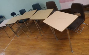 lot 16 image: 5 MISC SCHOOL DESKS