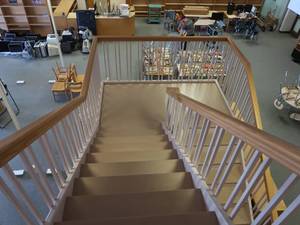 lot 55 image: WOODEN STAIRCASE RAILING