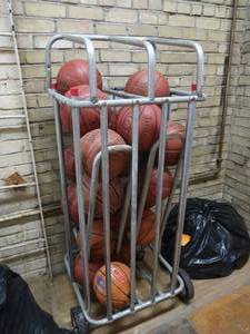 lot 83 image: BASKETBALLS AND BASKETBALL RACK, BASEBALL STUFF, RANDOM SPORTS STUFF