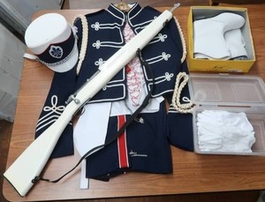 lot 103 image: VINTAGE CHISHOLM BAND UNIFORMS  SHOES