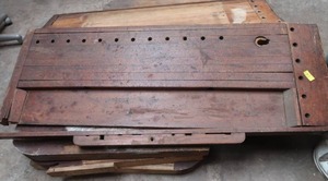 lot 110 image: ANTIQUE WOODEN DOOR   WOOD