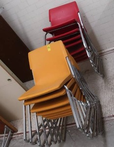 lot 183 image: 7 YELLOW CHAIRS AND 8 RED CHAIRS