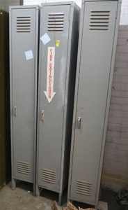 lot 247 image: 3 LOCKERS