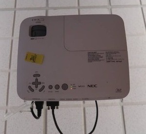 lot 321 image: NEC PROJECTOR