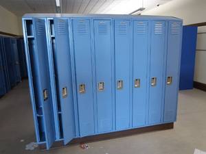 lot 326 image: BLUE LOCKERS