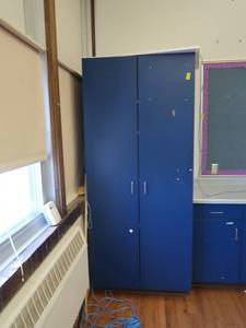 lot 398 image: 2 TALL BLUE CABINETS