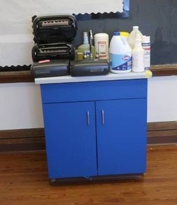 lot 419 image: COUNTERTOP SINK WITH CABINETS, DISINFECTANT SUPPLIES, 2 PAPER TOWEL DISPENSERS, 2 SOAP DISPENSERS