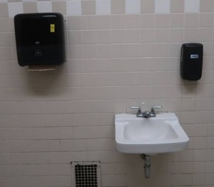 lot 466 image: SINK, PAPER TOWEL DISPENSER, SOAP DISPENSER