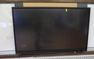 lot 470 image: 77 CLEVER TOUCH SMART BOARD