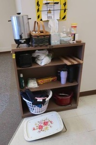 lot 482 image: METAL SHELF PLUS