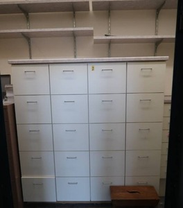 lot 528 image: WHITE WOODEN FILING CABINET, SMALL CABINET, TALL 2 DOOR CABINET, SHELVING
