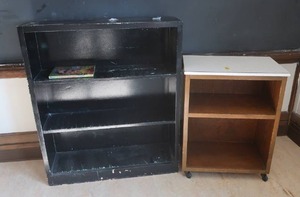 lot 584 image: BLACK BOOKSHELF AND ROLLING CART WITH COUNTER TOP