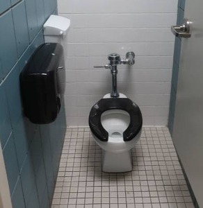 lot 596 image: TOILET, TOILET PAPER DISPENSER