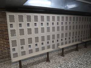 lot 612 image: 36 LOCKER ROOM LOCKERS