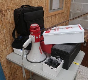 lot 624 image: COACHES CORNER SURPRISE