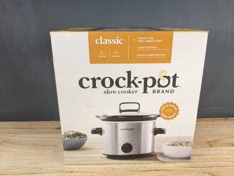 lot 69W image: Crock-Pot Classic 2 Qt Round Slow Cooker - Brand New