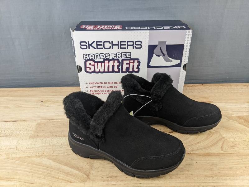 lot 20N image: Skechers Ladies Swift Fit Boot Black, Womens Size 7 - Brand New