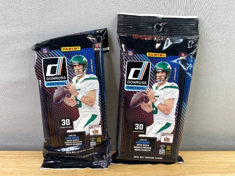lot 4 image: 2 Brand New 2024 Donruss NFL Football Trading Card Value Packs - 30 per pack N