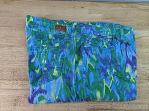 lot 414 image: Bandolino Capris - Size 8 - Multicolor PurpleBlueYellowGreen - Front & Back Pockets P