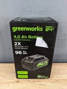 lot 17T image: Greenworks PowerAll 24V 4.0 Ah Battery 96 Max Wh - Brand New