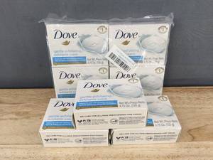 lot 62P image: 7 Dove Gentle Exfoliating Bar Soap - 4.75 oz per Bar - Brand New
