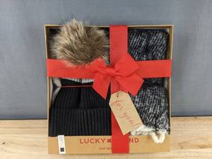 lot 25P image: Lucky Brand Scarf & Hat Set Grey and Black - Brand New
