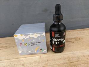 lot 298 image: Vitamin B-12 & Kids Magnesium Lotion - Brand New
