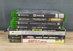 lot 55T image: 8 Xbox One Games - FIFA, ESPN NFL, Assassins Creed, DOOM C