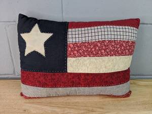 lot 418 image: Patchwork Throw Pillow - Navy Denim Field with Cream Star Applique P