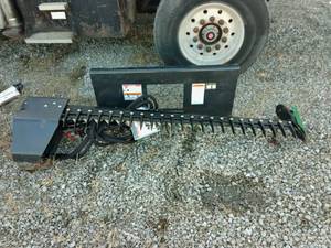 lot 43 image: Wolverine Skid Steer Sickle Bar Mower