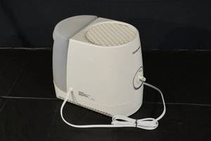 lot 209 image: Honeywell Humidifier - White Compact Home Unit