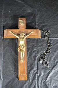 lot 218 image: Crucifix With Gold-Tone Jesus On Wooden Cross, INRI Plaque, Rosary Chain Included