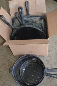 lot 374 image: Cast Iron Pans