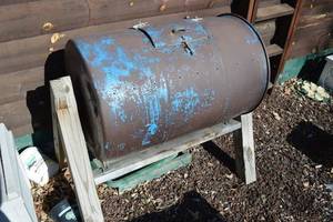 lot 391 image: Home Made Composter