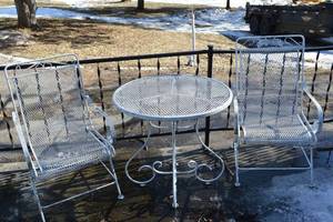 lot 395 image: Metal Outdoor Patio Furniture Set - 2 Chairs & Round Mesh Table