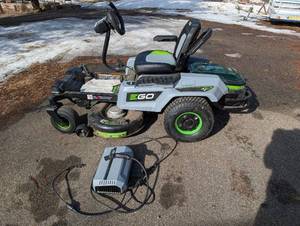 lot 5 image: EGO Z6 56V Electric Riding Lawn Mower Only 33 Hours
