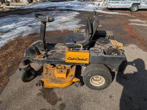 lot 6 image: Cub Cadet Z-Force S Zero-Turn Mower - Kawasaki FR651V 22HP 726cc (605 Hours)