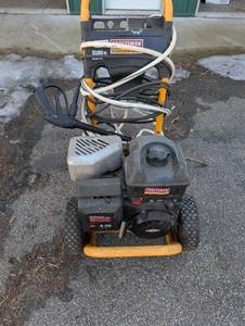 lot 16 image: Craftsman Professional 3100 PSI Gas Pressure Washer - 2.8 GPM, 5-in-1 Nozzle