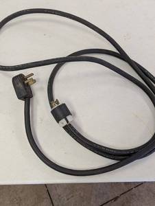 lot 28 image: Carol P-7K-123033 104 600V Water-Resistant 4-Conductor Extension Cord