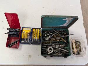 lot 40 image: Drill Bit Sets - Multi-Material Bits in Green Toolbox & Red & Blue Cases