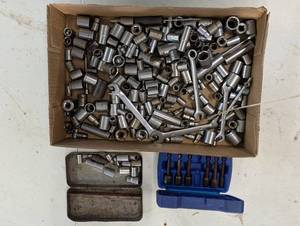 lot 98 image: Assorted Socket Set - 14in & 38in Drives, Metric & SAE, Wrenches Included