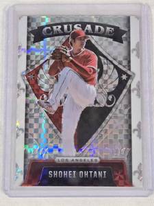 lot 40 image: Shohei Ohtani 2022 Panini Chronicles Crusade Refractor Prizm #5 - Los Angeles Baseball Card